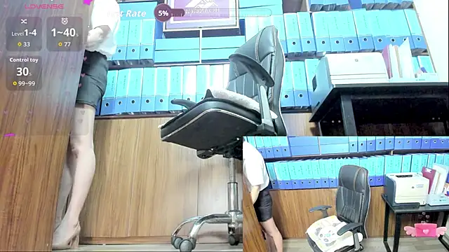 Office Sexy online show from October 8, 2025, 3:59 am