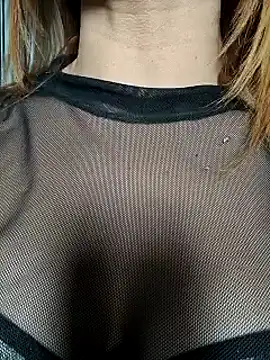 Snapshot of Evehampy chatting on December 20, 2024, 6:02 pm Evehampy online show from December 20, 2024, 6:02 pm