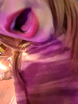 Snapshot of Evehampy chatting on January 12, 2025, 11:15 pm Evehampy online show from January 12, 2025, 11:15 pm