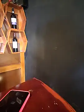 Snapshot of Evehampy chatting on February 28, 2025, 9:33 pm Evehampy online show from February 28, 2025, 9:33 pm