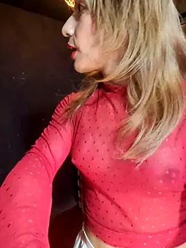 Snapshot of Evehampy chatting on September 10, 2025, 8:42 pm Evehampy online show from September 10, 2025, 8:42 pm