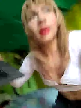 Snapshot of Evehampy chatting on September 14, 2025, 6:51 pm Evehampy online show from September 14, 2025, 6:51 pm