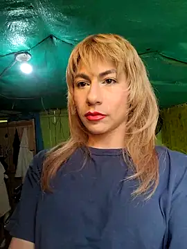 Snapshot of Evehampy chatting on September 23, 2025, 8:34 pm Evehampy online show from September 23, 2025, 8:34 pm