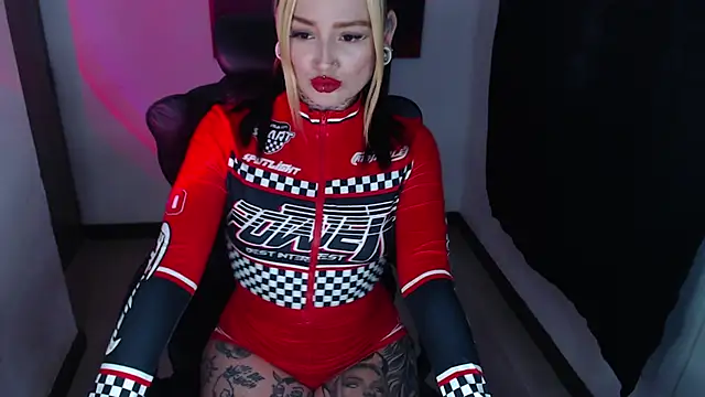 Snapshot of Anaii_Gomez chatting on January 6, 2025, 5:59 pm Anaii Gomez online show from January 6, 2025, 5:59 pm