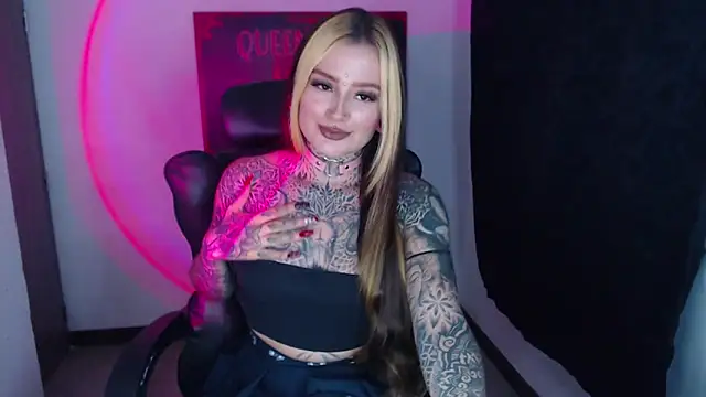 Snapshot of Anaii_Gomez chatting on February 17, 2025, 7:31 pm Anaii Gomez online show from February 17, 2025, 7:31 pm