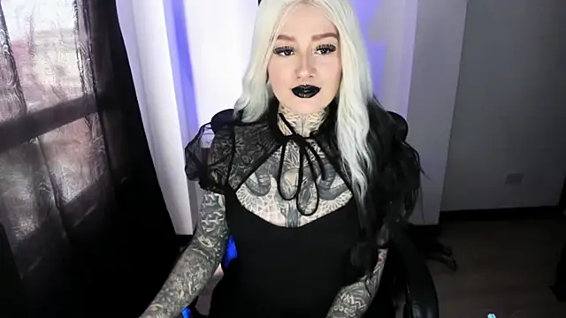 Snapshot of Anaii_Gomez chatting on November 4, 2025, 6:40 pm Anaii Gomez online show from November 4, 2025, 6:40 pm