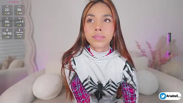 Ariadna5 online show from January 8, 2026, 9:39 pm