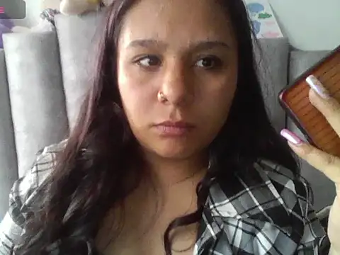 Charis 21 online show from May 22, 2026, 9:53 pm