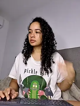 angela  98 online show from January 15, 2026, 10:42 am