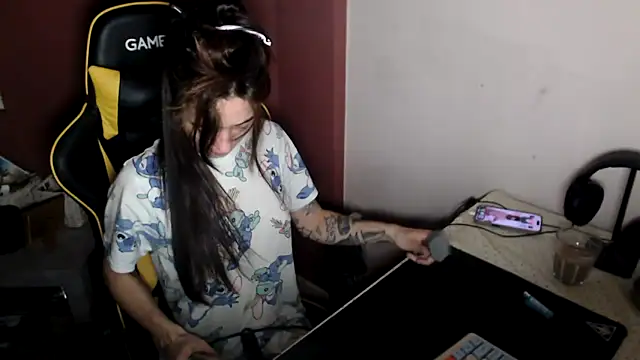 Sofiasweetsecret online show from April 8, 2026, 4:56 am