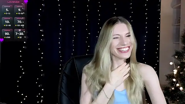 Lilianna Just online show from December 24, 2024, 3:26 pm