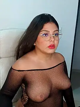 Snapshot of kiara-evans02 chatting on September 22, 2025, 10:23 pm kiara-evans02 online show from September 22, 2025, 10:23 pm