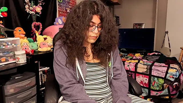 ShinyCherub online show from October 4, 2025, 5:38 am