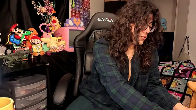 ShinyCherub online show from October 31, 2025, 11:11 am