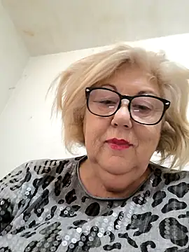 Merilulla online show from November 5, 2025, 3:12 pm