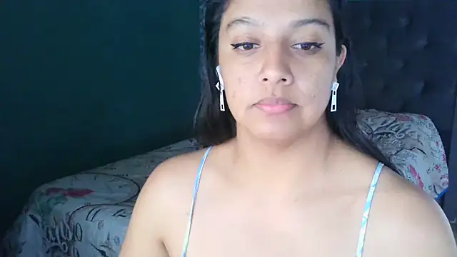 Snapshot of almaswan1 chatting on October 3, 2025, 4:26 pm almaswan1 online show from October 3, 2025, 4:26 pm