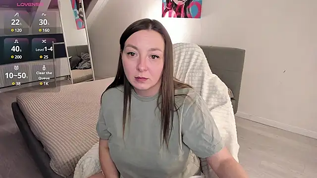 LirikaXox online show from February 25, 2025, 9:02 pm