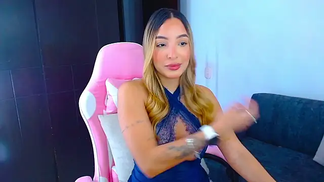 im grecia online show from April 2, 2026, 9:45 pm