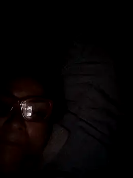 Snapshot of Delicy1 chatting on January 14, 2025, 4:04 am Delicy1 online show from January 14, 2025, 4:04 am