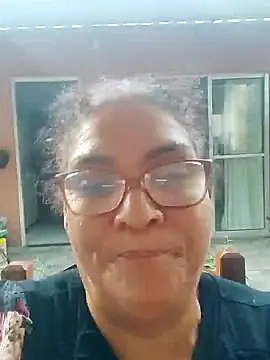 Snapshot of Delicy1 chatting on January 25, 2025, 9:35 pm Delicy1 online show from January 25, 2025, 9:35 pm