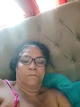 Snapshot of Delicy1 chatting on October 24, 2025, 1:29 pm Delicy1 online show from October 24, 2025, 1:29 pm