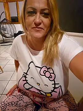 Snapshot of Isabellaa04 chatting on December 17, 2024, 8:54 pm Isabellaa04 online show from December 17, 2024, 8:54 pm