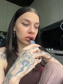 Queen of pain online show from May 31, 2026, 8:10 am