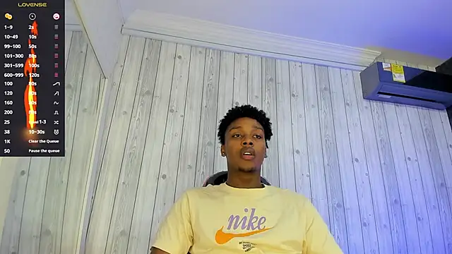 DominicSccott online show from March 8, 2025, 12:41 pm