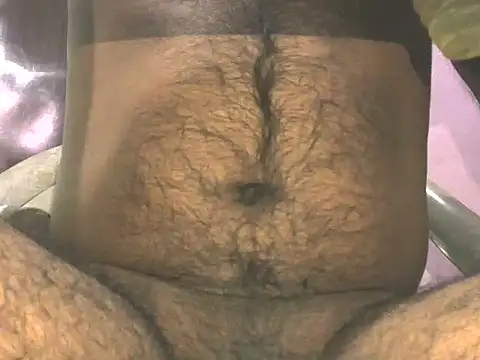 Snapshot of racer_world01 chatting on February 6, 2025, 8:18 am racer world01 online show from February 6, 2025, 8:18 am