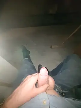 Snapshot of jk1981jk chatting on January 9, 2026, 7:11 am jk1981jk online show from January 9, 2026, 7:11 am