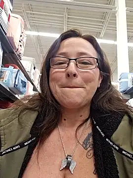 angelbaby1998 online show from January 13, 2026, 7:30 pm