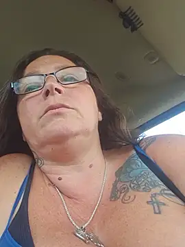 angelbaby1998 online show from June 3, 2026, 8:47 pm