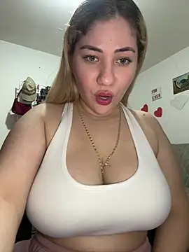 Celestedubois online show from May 19, 2026, 1:56 am