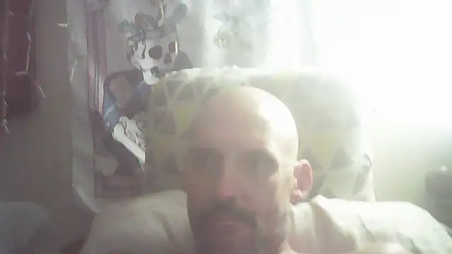 Snapshot of ClydeCan409 chatting on March 21, 2026, 8:56 pm ClydeCan409 online show from March 21, 2026, 8:56 pm