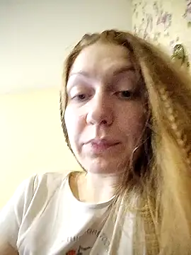 Snapshot of _Sweet_Love_ chatting on October 16, 2025, 12:39 pm Sweet Love online show from October 16, 2025, 12:39 pm