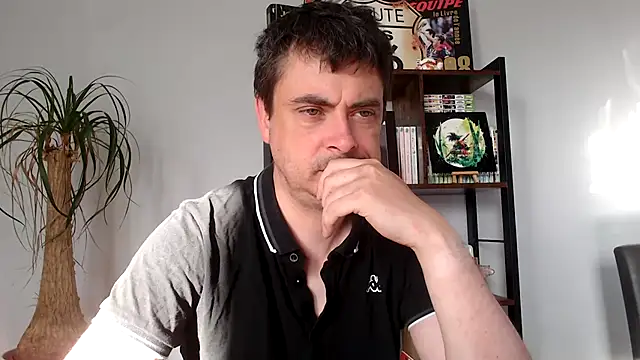 freddy0222222 online show from July 1, 2026, 5:53 am