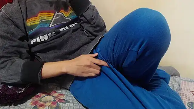 Alexdelarge323 online show from January 20, 2025, 4:12 pm