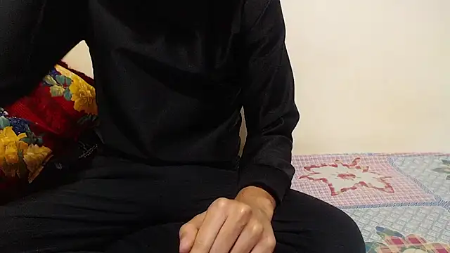 Alexdelarge323 online show from February 4, 2025, 11:27 am