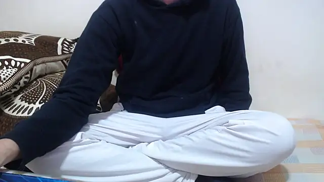 Alexdelarge323 online show from February 11, 2026, 11:15 am