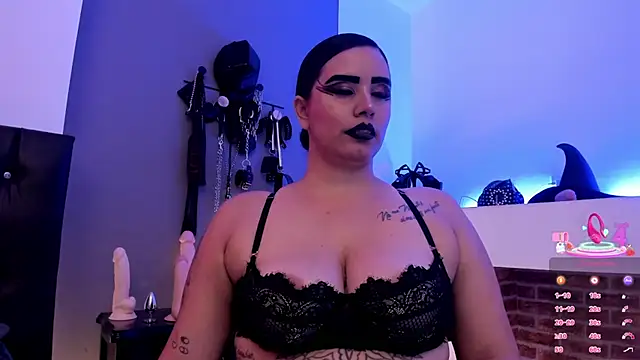 MariaGaitan online show from December 5, 2025, 7:10 pm