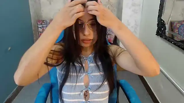 Natasha Ferrec online show from February 10, 2026, 2:04 am