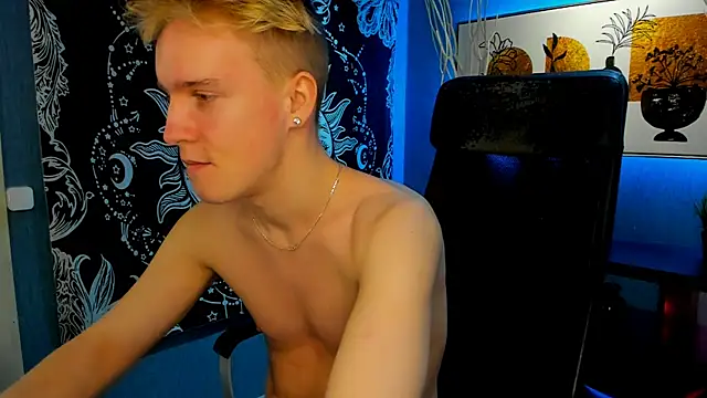 Snapshot of AlexxSweet chatting on December 14, 2024, 7:29 am AlexxSweet online show from December 14, 2024, 7:29 am