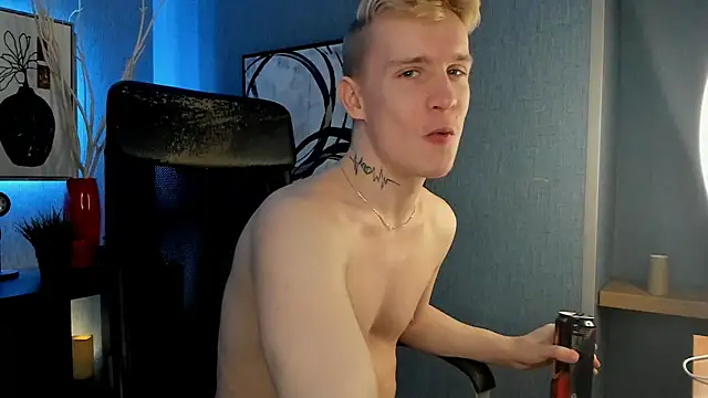 Snapshot of AlexxSweet chatting on February 22, 2025, 8:50 am AlexxSweet online show from February 22, 2025, 8:50 am