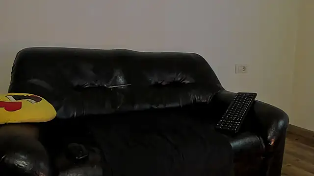 Snapshot of KingMalcom chatting on November 12, 2025, 11:54 am KingMalcom online show from November 12, 2025, 11:54 am