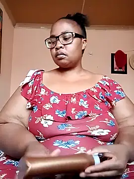 ZOQULUx online show from November 26, 2025, 9:43 am