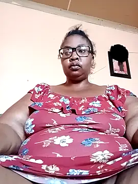 ZOQULUx online show from February 8, 2026, 11:57 am