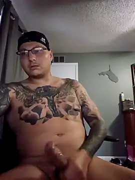 Snapshot of MrBiggBallz chatting on December 15, 2024, 9:42 pm MrBiggBallz online show from December 15, 2024, 9:42 pm