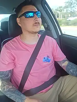 Snapshot of MrBiggBallz chatting on January 8, 2026, 7:05 pm MrBiggBallz online show from January 8, 2026, 7:05 pm