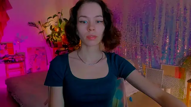 poli   online show from February 28, 2025, 3:04 pm