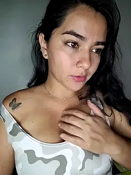 Snapshot of alison_villalobo chatting on November 9, 2025, 1:37 am alison villalobo online show from November 9, 2025, 1:37 am